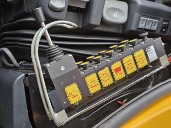 TRAKKER 380 8X6 / EURO 6 / CRANE + HOOKLIFT